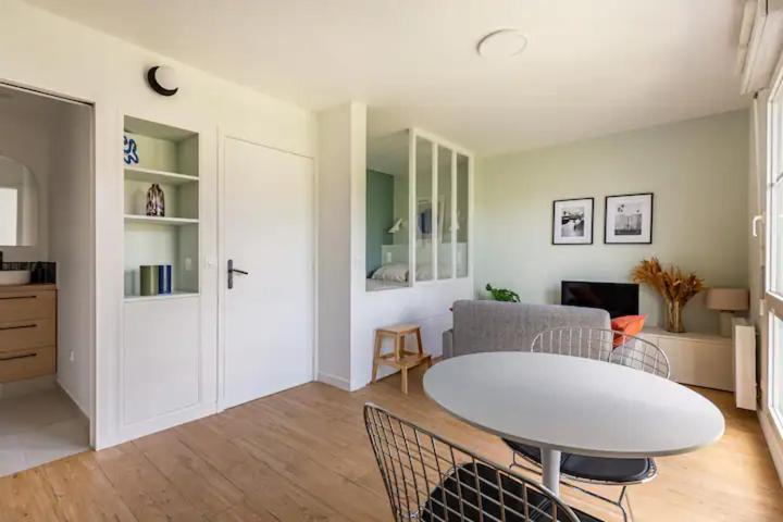 Charmant Appartement Calme Proche De Paris Сен-Дени Экстерьер фото